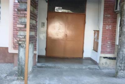 Garsonieră decomandată în Central - 5