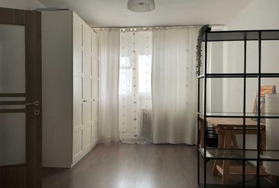 Apartament cu 2 camere decomandat în Titan - 1