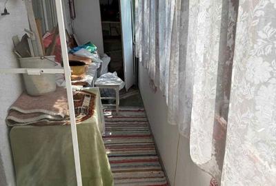 Apartament cu 2 camere decomandat în Cornișa - 1