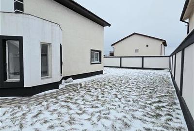 Casă individuală cu 5 camere cu Canalizare în Lumina - 7