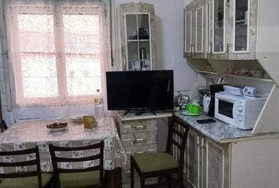 Casă cu 2 camere cu Teren 1628 Mp în Central - 11