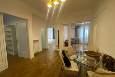 UNIVERSITATE, 3 camere deosbeit, etaj 6, 80 mp, centrala proprie