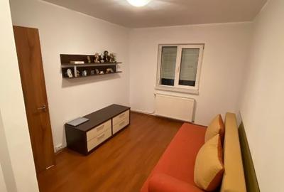 Apartament de vanzare 3 camere in Urziceni - 2