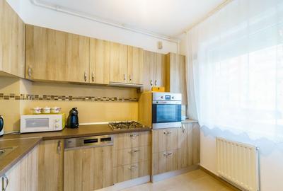 Apartament cu 3 camere decomandat, mobilat în UTA - 5