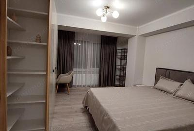 Apartament cu 2 camere în Eroii Revoluției