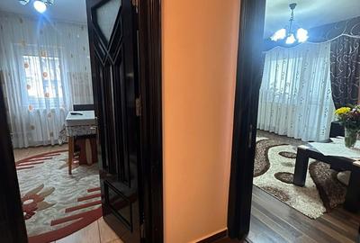 Apartament cu 3 camere în Central - 2