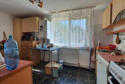 Casa 3 camere de vanzare in Decebal-Dacia Oradea, Oradea - 6