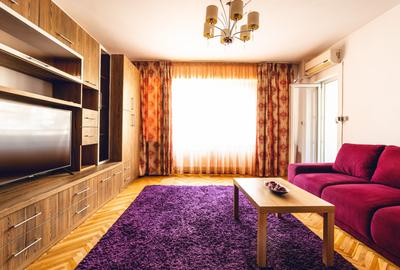 Decebal ,Calea Calarasilor  ,  3 minute metrou Piata Muncii - 28