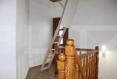 Casă cu Teren 1337 Mp în Belin - 11