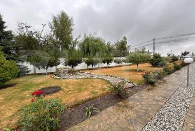 Casa multifunctionala, 200 mp utili, 1600 teren , zona Campusului Moara - 2