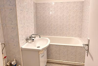 Apartament cu 3 camere decomandat, mobilat în Casa de Cultură - 5