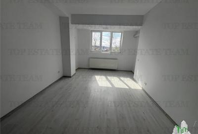Apartament cu 3 camere decomandat în Central - 4