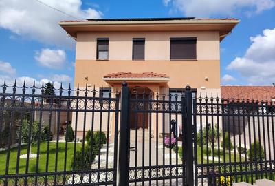 Casa Individuala De Vanzare - 2