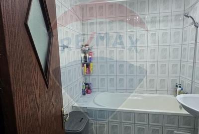 Vanazre Ap 2 camere în zona Titan - 10