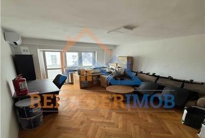 Oferta Garsoniera zona Politehnica, bloc 1978 - 3