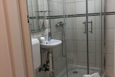 Garsonieră decomandată în Central - 2