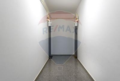 Apartament cu 2 camere semidecomandat, mobilat în Bartolomeu - 27