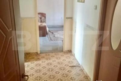 Apartament cu 3 camere decomandat în Cugir - 2