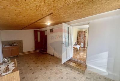 Casa de vanzare Gagesti Pod - 2