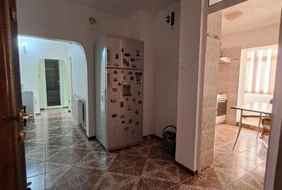 Apartament cu 3 camere în Central - 3