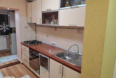 Apartament cu 2 camere decomandat în Micro 16 - 3