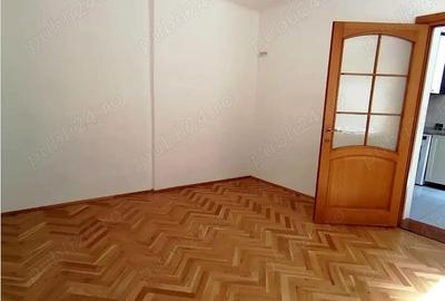 Spațiu comercial, de 50 mp, în Centrul Civic - 2