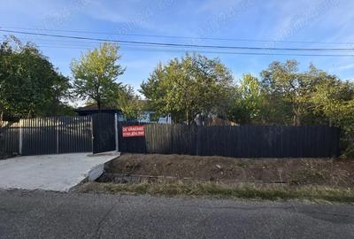Casă cu 4 camere cu Teren 2400 Mp în Corbu - 4