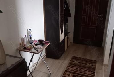 Apartament cu 2 camere semidecomandat în Pod - 4