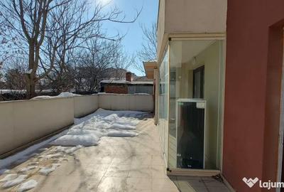 Apartament cu 2 camere semidecomandat în Barbu Văcărescu - 2