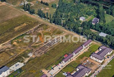 Teren Construcții intravilan de 2000 mp, în Tractorul - 10