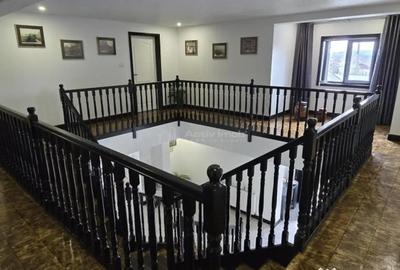Casă cu 8 camere cu Teren 2000 Mp în Poșta Câlnău - 11