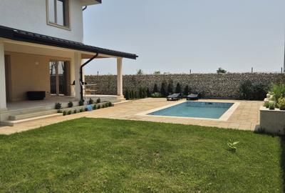 Casă individuală cu 5 camere în Dragomirești-Vale