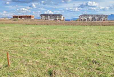 Teren intravilan de 596 mp, în Sânpetru - 3