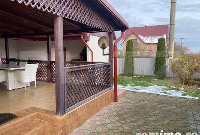 Casă cu 4 camere cu Teren 1050 Mp în Rădăuți - 9