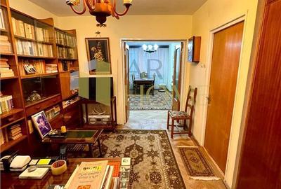 Vanzare apartament 4 camere, boxa si garaj propriu, in Ploiesti, zona Bd. Castanilor - 19