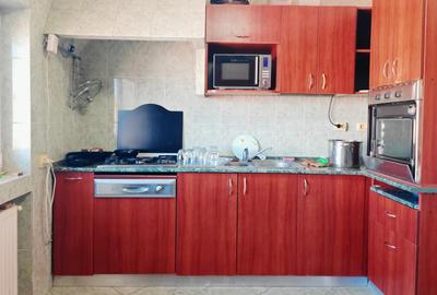 Apartament cu 3 camere semidecomandat, mobilat în Fundeni - 11