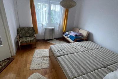 Apartament cu 5 camere decomandat în Miorița - 10