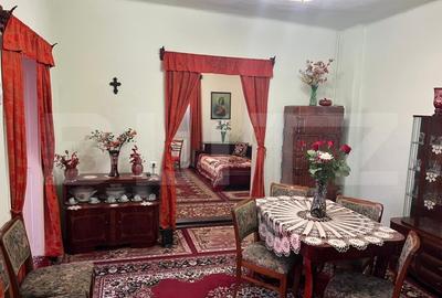 Casa de vanzare, cu 3 camere, 85 mp, zona semicentrala - 3