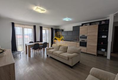 Apartament cu 3 camere semidecomandat, mobilat în Florești