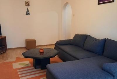Apartament cu 2 camere semidecomandat, mobilat în Central - 3