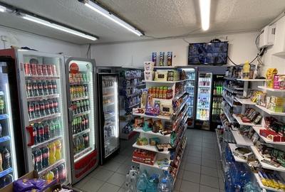 Spațiu comercial, de 60 mp, în Lacul Tei - 2