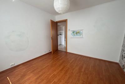 Inchiriere apartament de 3 camere - 13
