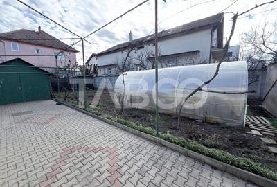 Casă individuală cu 4 camere cu Canalizare în Mihai Viteazul - 4