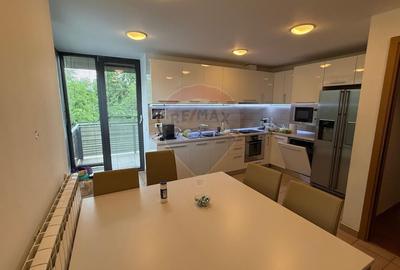 Apartament cu 3 camere semidecomandat în Primăverii - 12