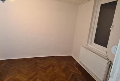 De Vanzare Casa Individuala cu 1 camere, Romana sector 1 - 2