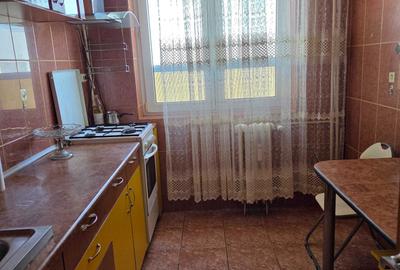 Apartament cu 2 camere semidecomandat în 1 Decembrie 1918