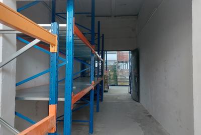 De inchiriat depozit  cu birouri - 500mp - 4