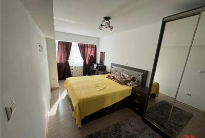 Apartament cu 2 camere decomandat, mobilat în Central