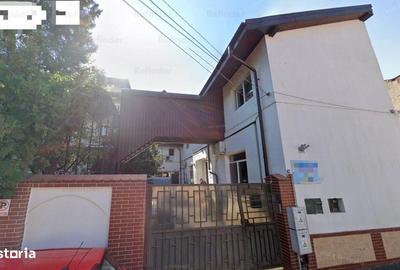 Casă cu 4 camere cu Teren 200 Mp în Libertății