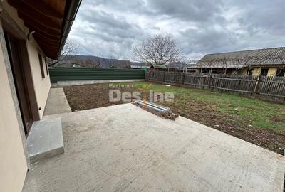 Casă individuală cu 3 camere cu Canalizare în Dumbrava Roșie - 3